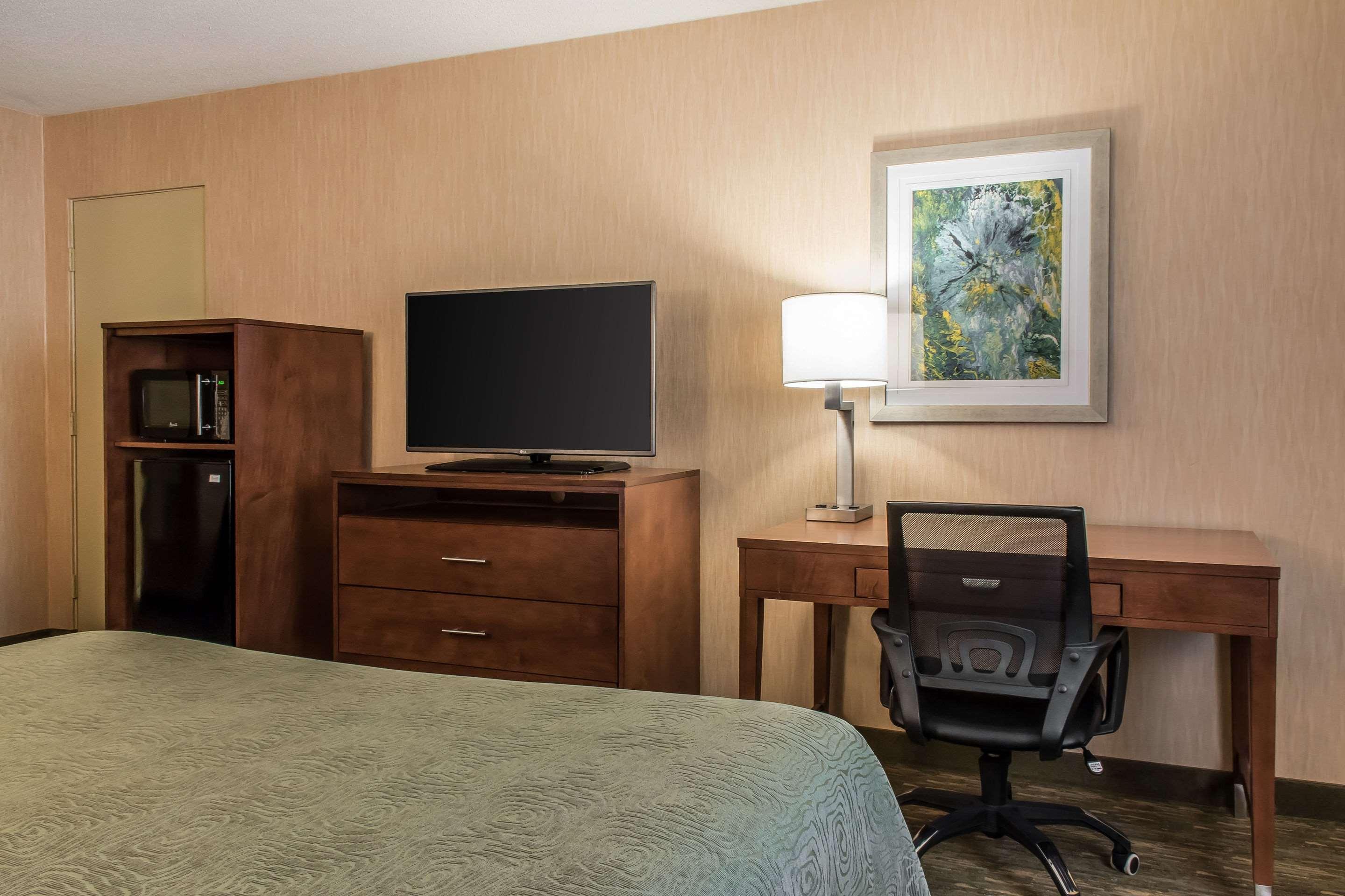 Quality Inn Μπέντφορντ Εξωτερικό φωτογραφία