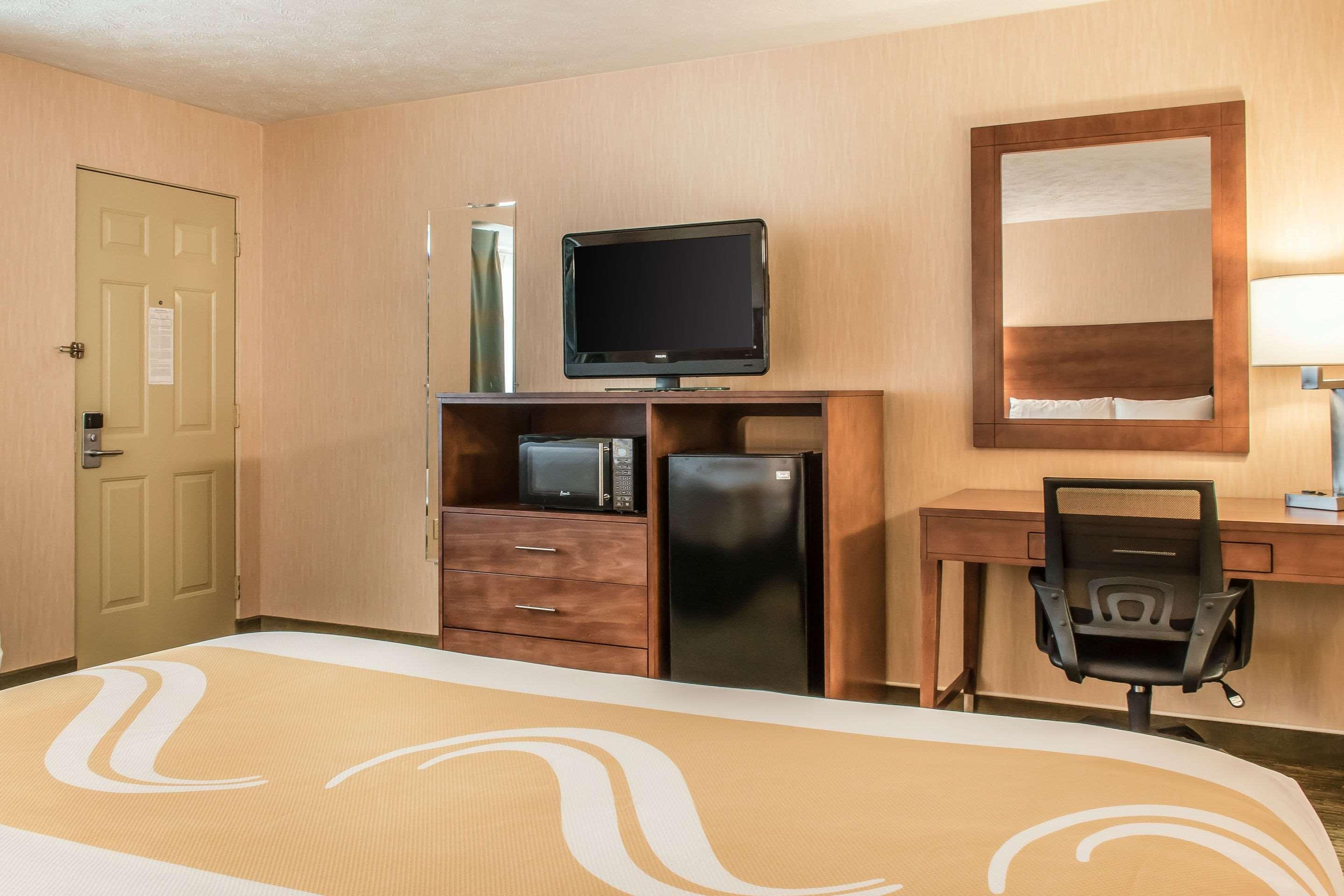Quality Inn Μπέντφορντ Εξωτερικό φωτογραφία
