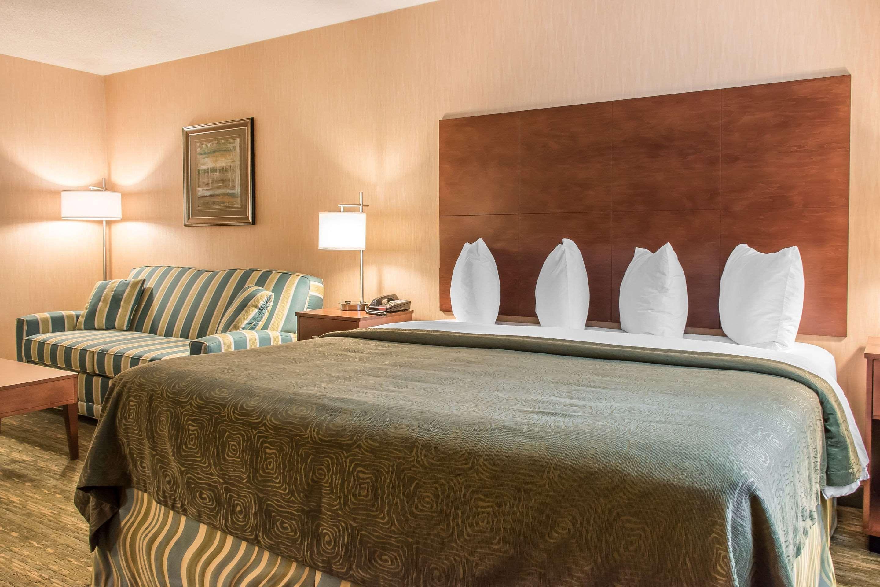 Quality Inn Μπέντφορντ Εξωτερικό φωτογραφία