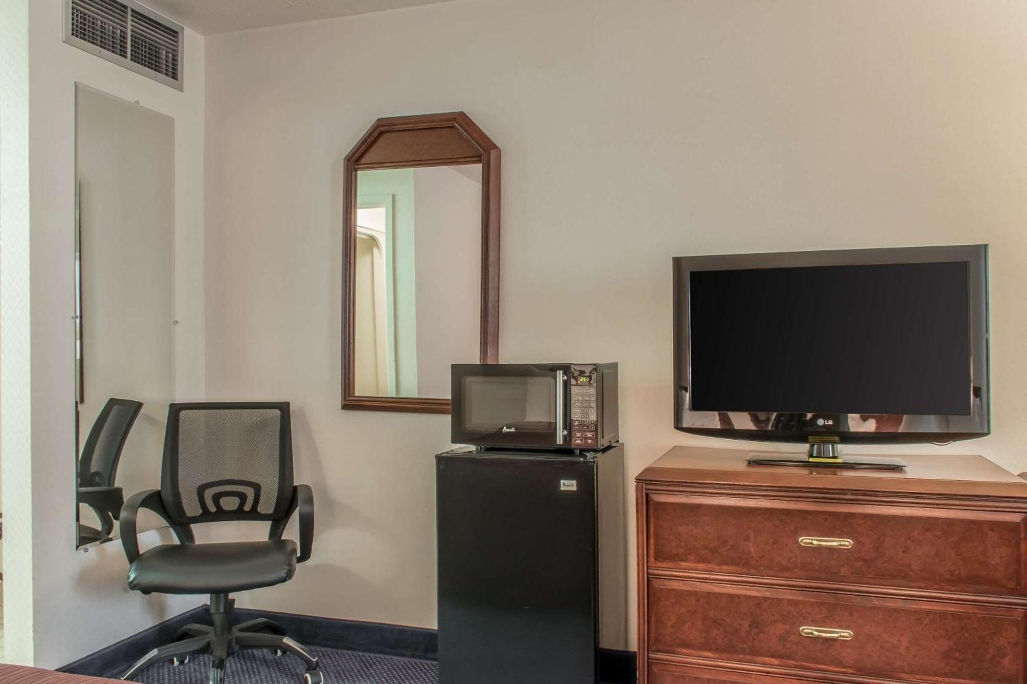 Quality Inn Μπέντφορντ Εξωτερικό φωτογραφία
